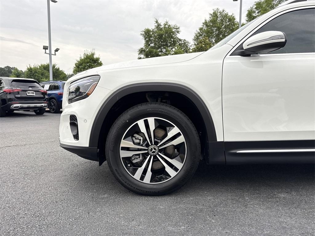 new 2025 Mercedes-Benz GLB 250 car, priced at $47,145