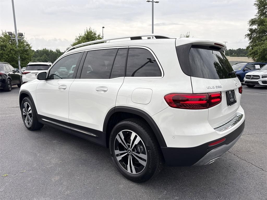 new 2025 Mercedes-Benz GLB 250 car, priced at $47,145