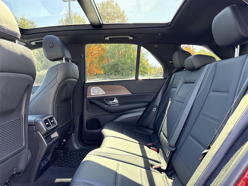 used 2025 Mercedes-Benz GLE 350 car, priced at $70,189