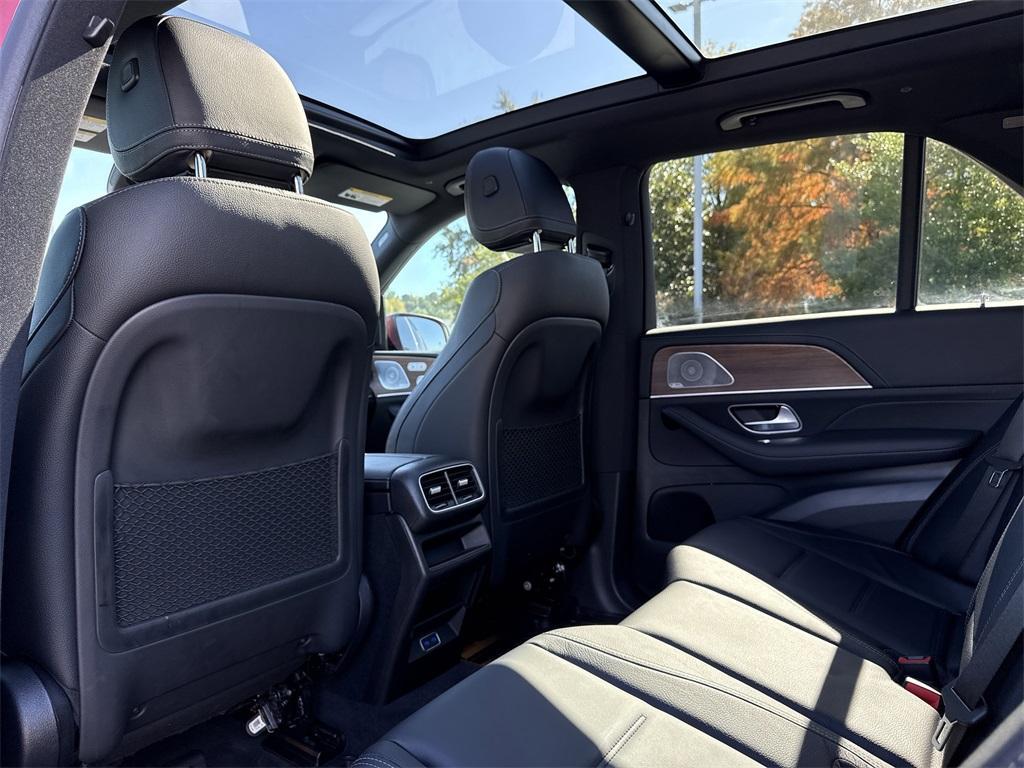 used 2025 Mercedes-Benz GLE 350 car, priced at $70,189