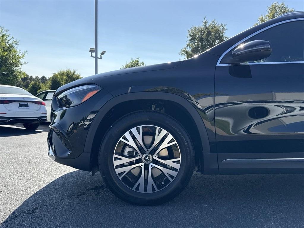 new 2025 Mercedes-Benz GLA 250 car, priced at $46,205