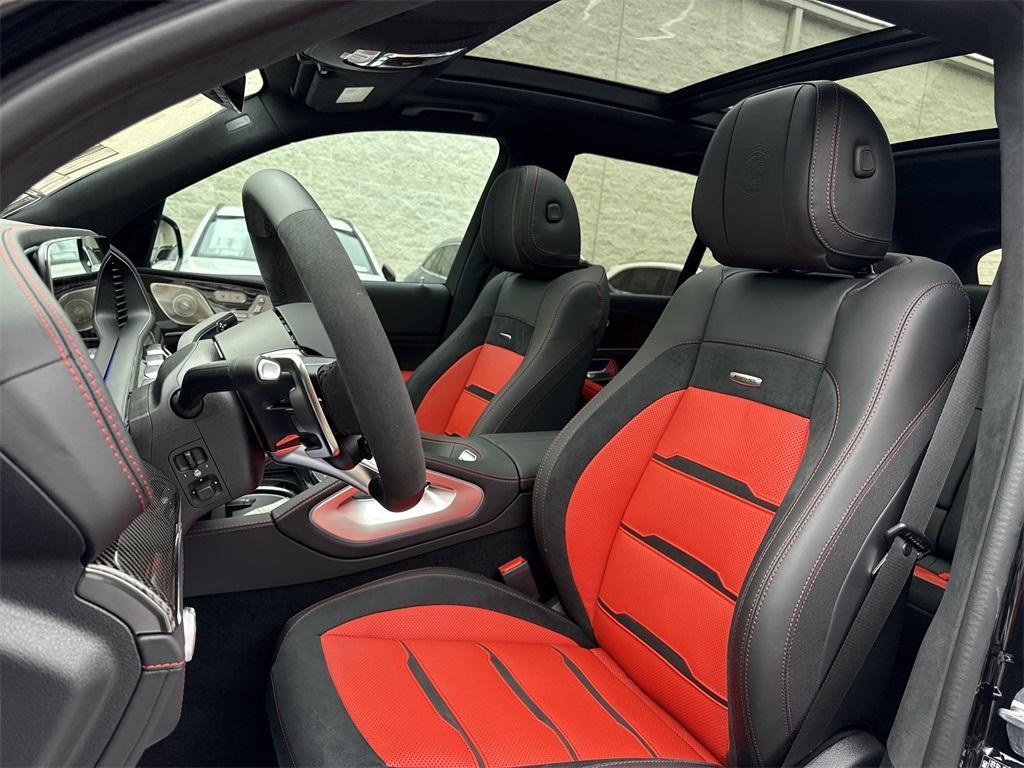 new 2025 Mercedes-Benz AMG GLE 63 car, priced at $139,540