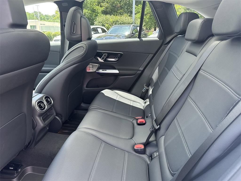 new 2025 Mercedes-Benz GLC 350e car, priced at $65,615