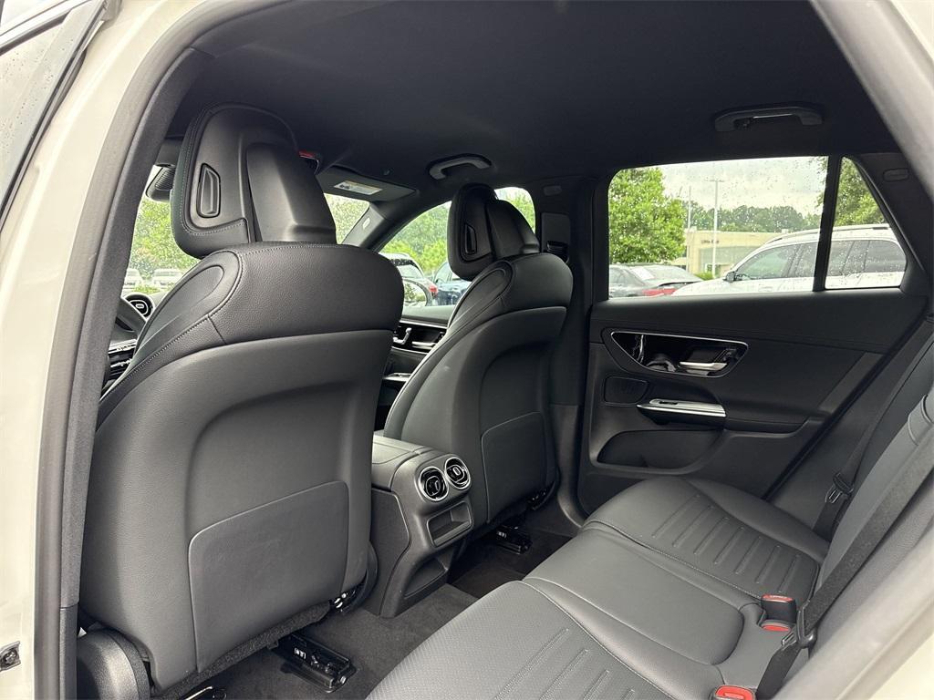 used 2025 Mercedes-Benz GLC 350e car, priced at $60,000