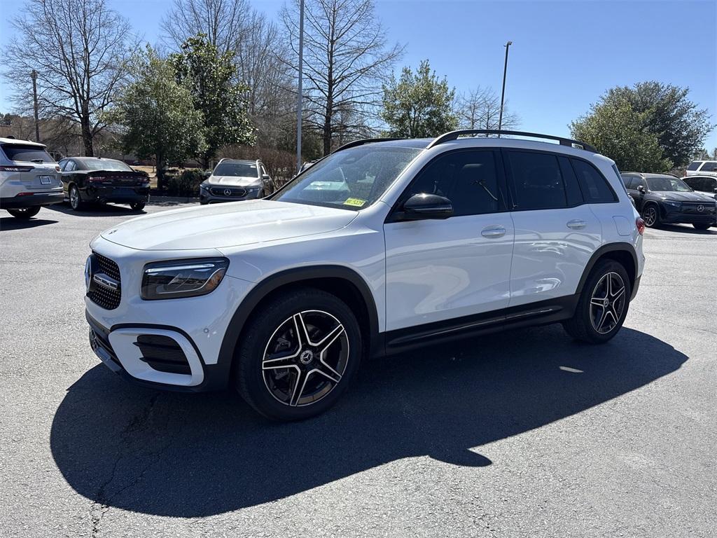 used 2024 Mercedes-Benz GLB 250 car, priced at $40,000