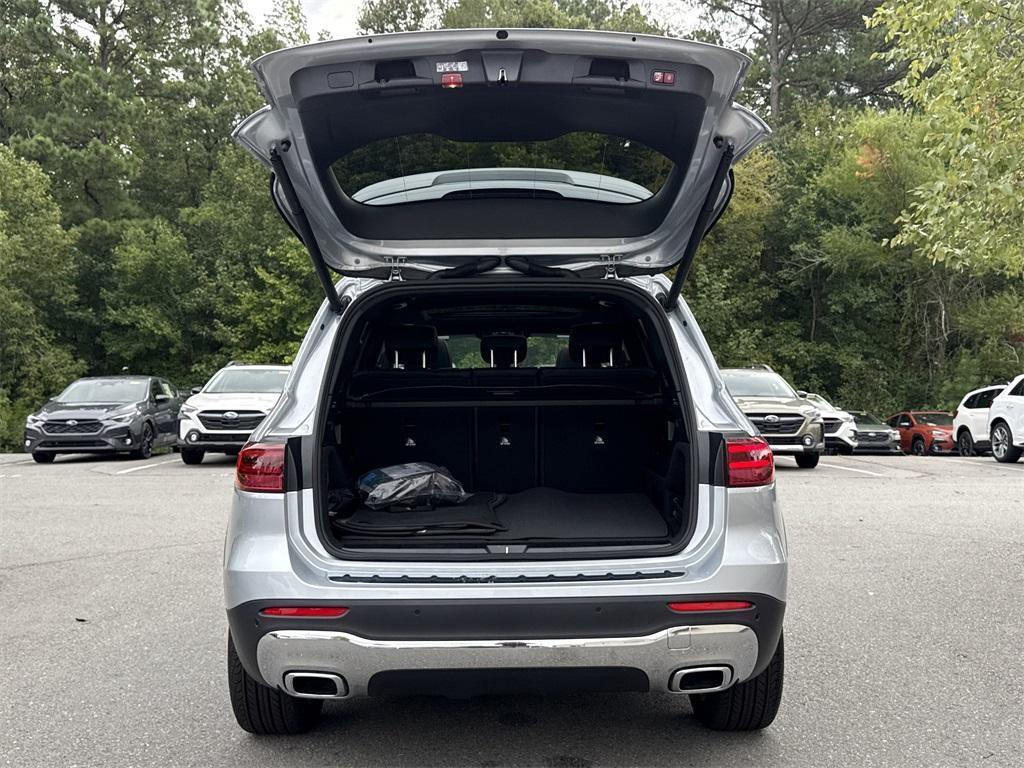 new 2026 Mercedes-Benz GLB 250 car, priced at $52,055