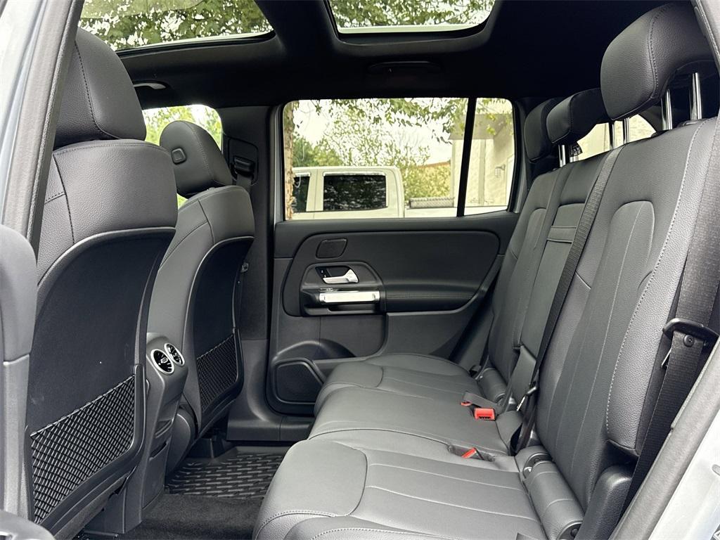 new 2026 Mercedes-Benz GLB 250 car, priced at $52,055