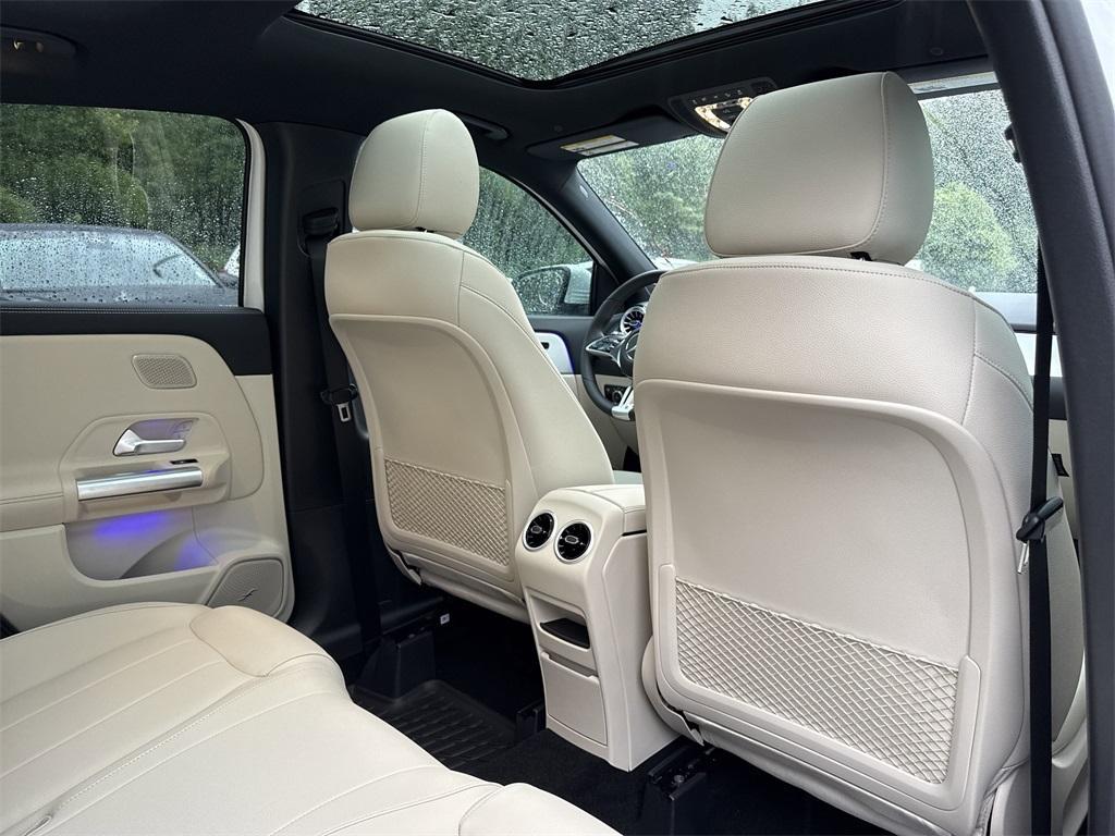 new 2026 Mercedes-Benz GLA 250 car, priced at $49,190