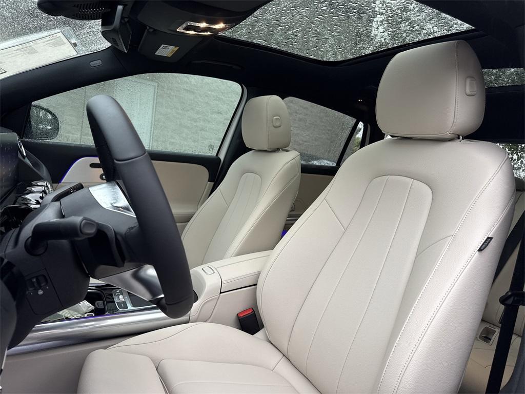 new 2026 Mercedes-Benz GLA 250 car, priced at $49,190