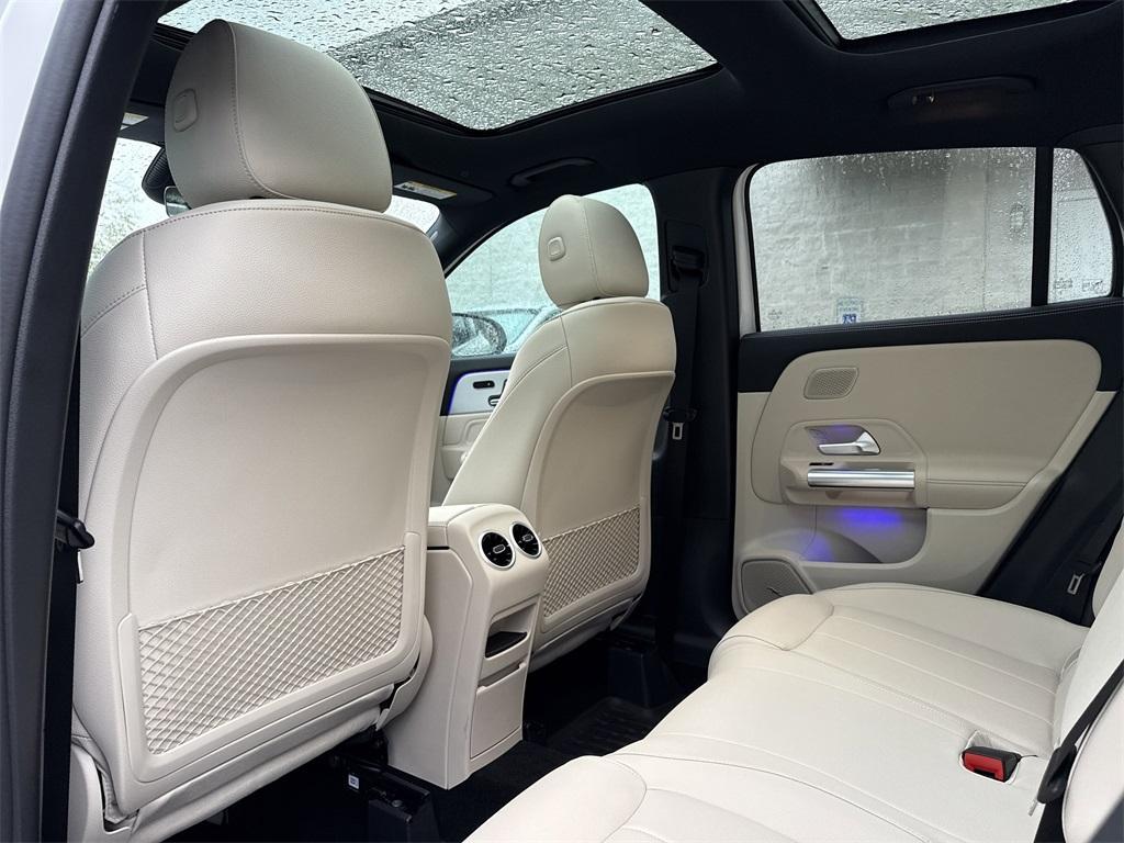 new 2026 Mercedes-Benz GLA 250 car, priced at $49,190