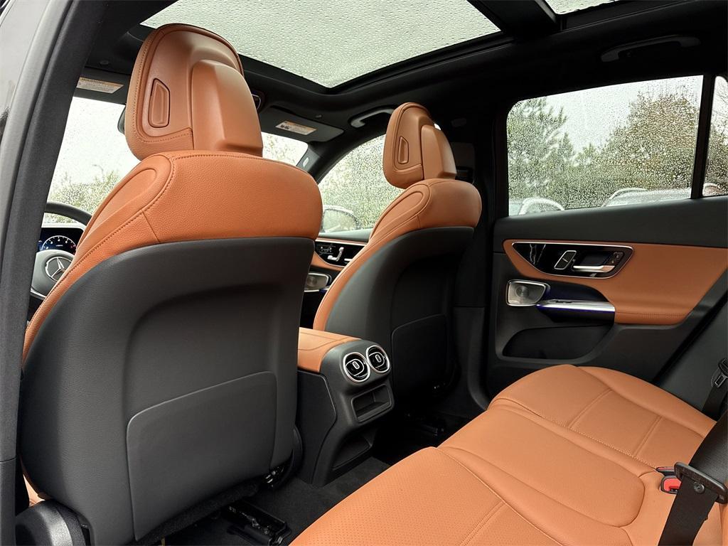 new 2026 Mercedes-Benz GLC 300 car, priced at $59,940