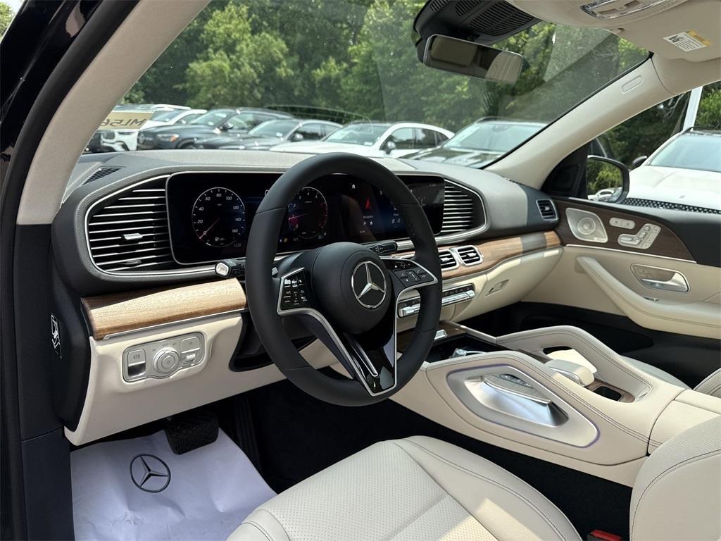 new 2025 Mercedes-Benz GLE 350 car, priced at $75,275