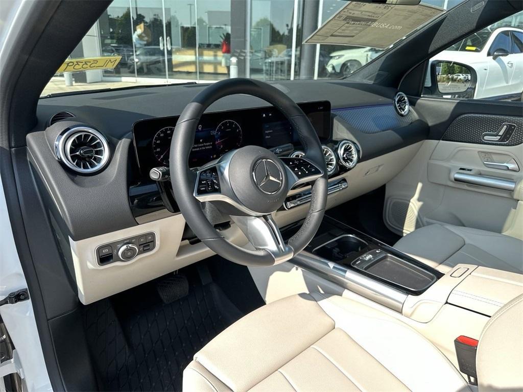 new 2025 Mercedes-Benz GLA 250 car, priced at $45,650
