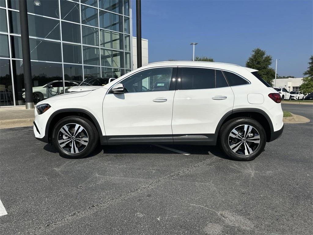 new 2025 Mercedes-Benz GLA 250 car, priced at $45,650