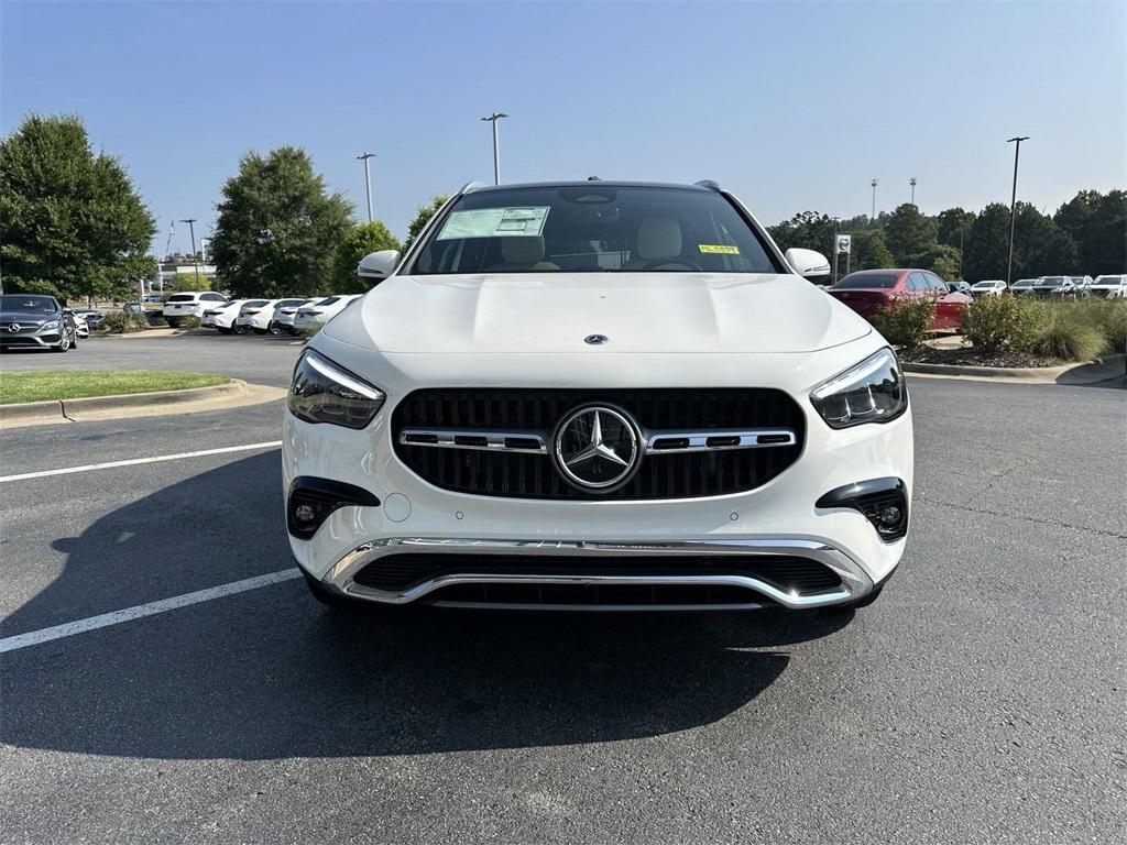 new 2025 Mercedes-Benz GLA 250 car, priced at $45,650