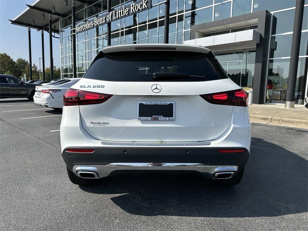 new 2025 Mercedes-Benz GLA 250 car, priced at $45,650