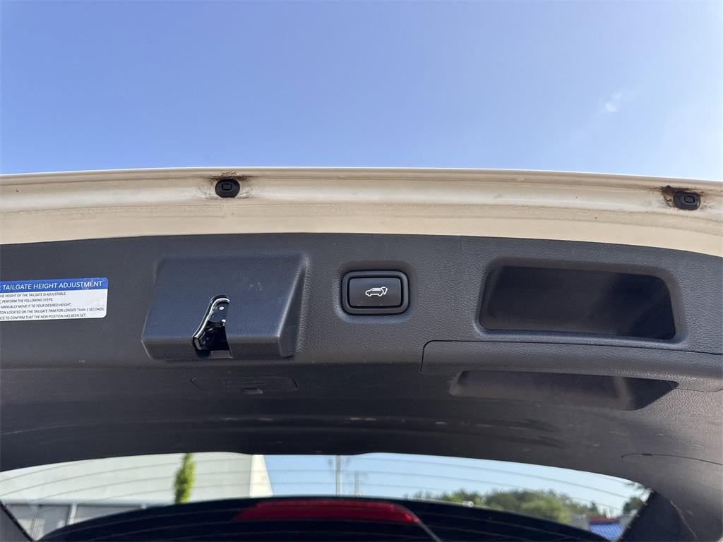 used 2023 Hyundai Santa Fe car, priced at $21,085