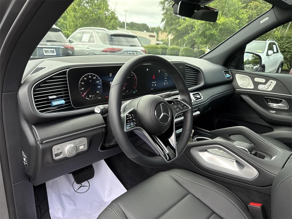 used 2025 Mercedes-Benz GLE 450 car, priced at $71,250