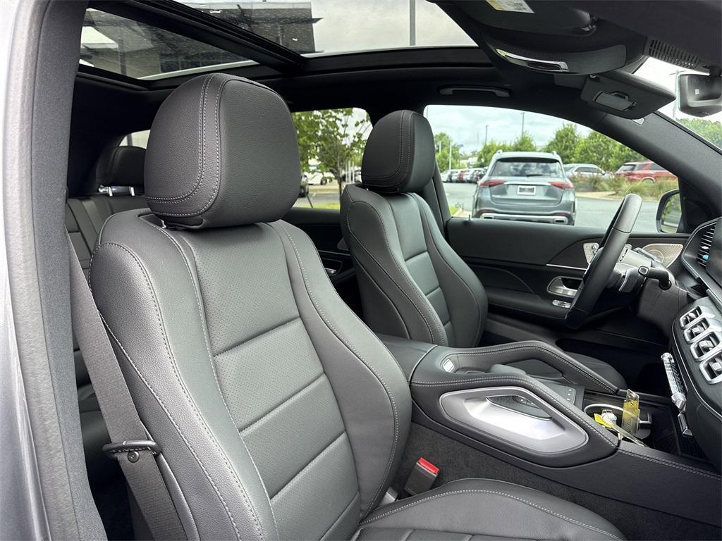 used 2025 Mercedes-Benz GLE 450 car, priced at $71,250