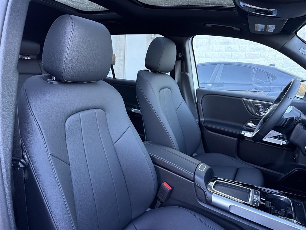 new 2026 Mercedes-Benz GLB 250 car, priced at $51,655