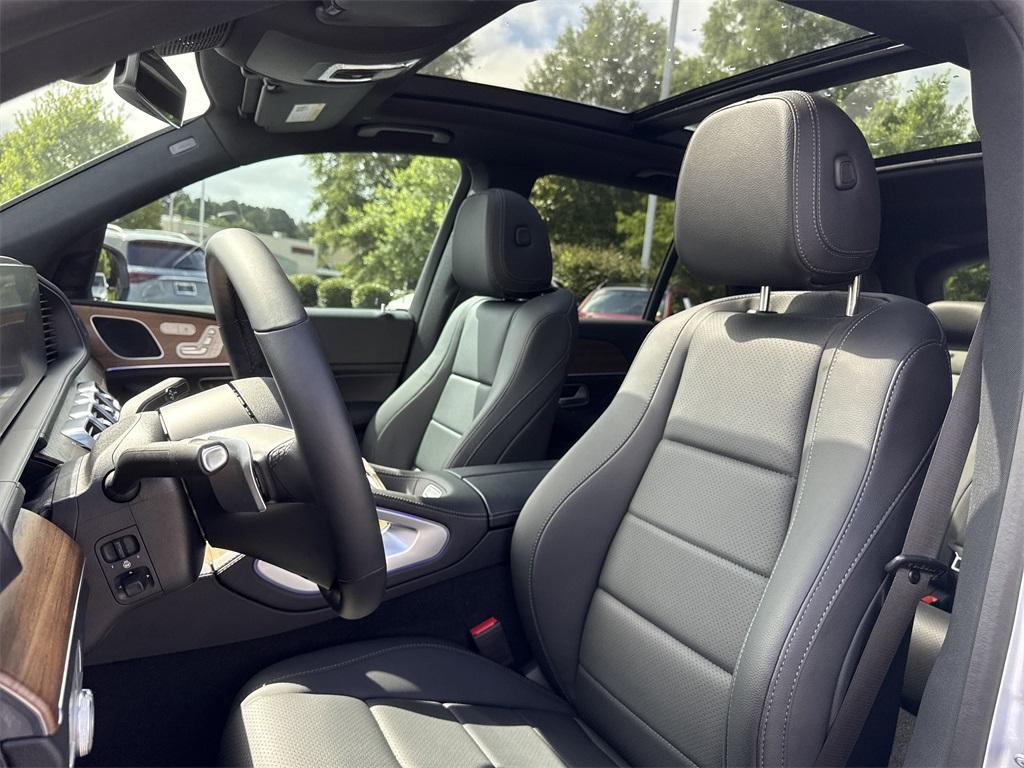 used 2025 Mercedes-Benz GLE 350 car, priced at $64,350