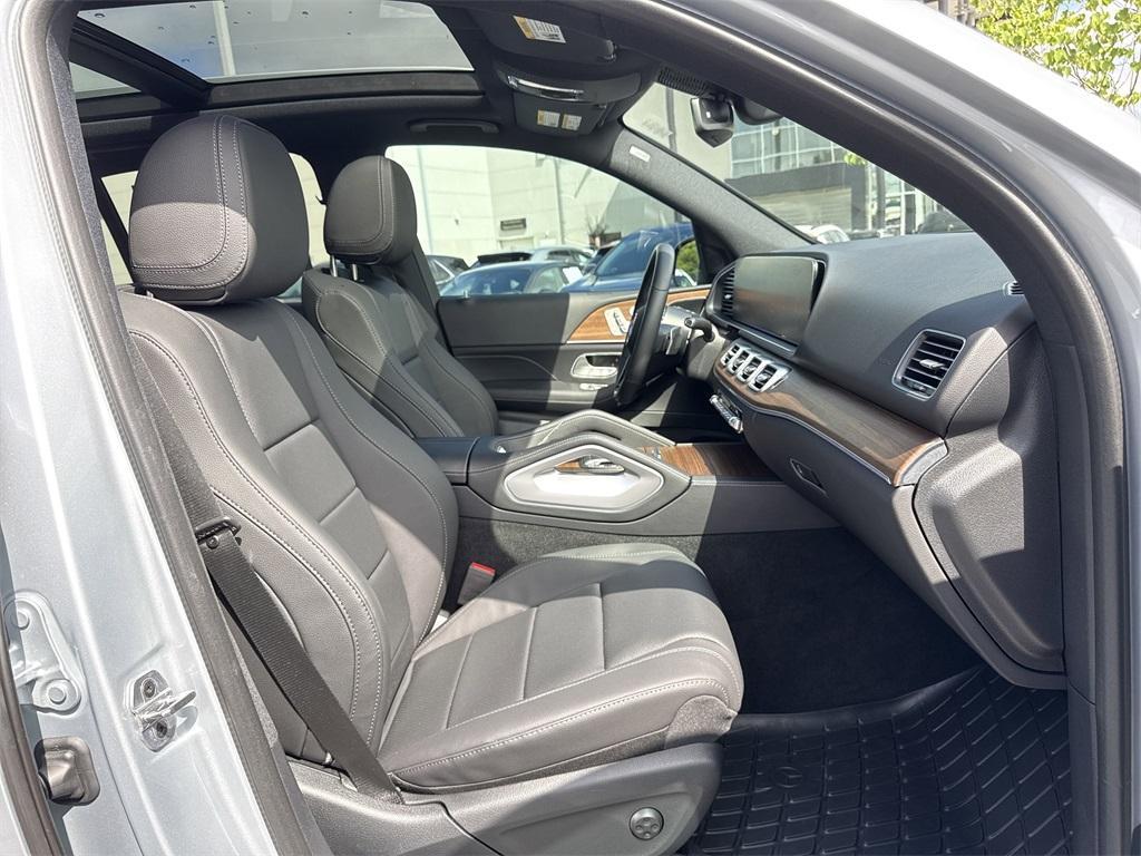 used 2025 Mercedes-Benz GLE 350 car, priced at $64,350