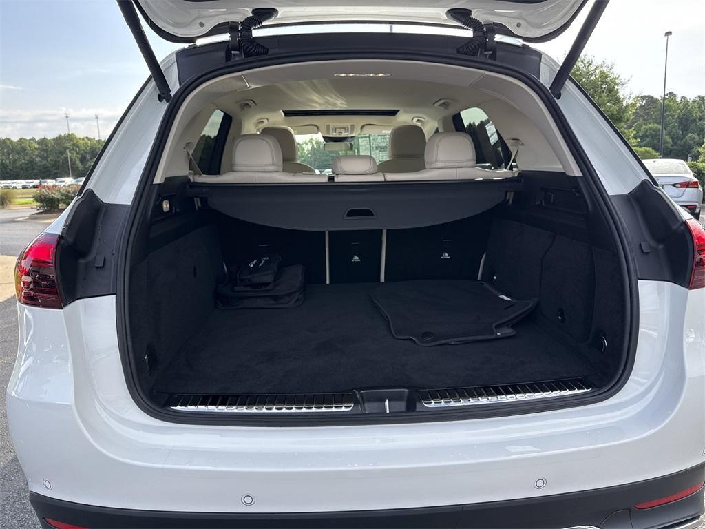 used 2025 Mercedes-Benz GLE 450e car, priced at $71,000