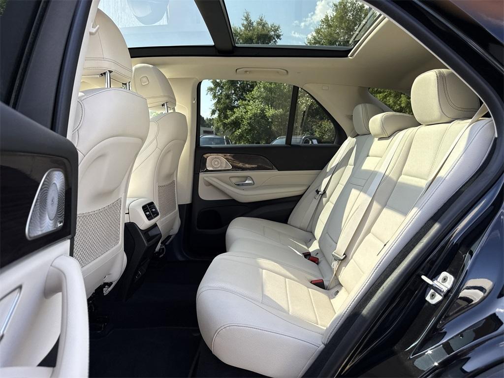 used 2024 Mercedes-Benz GLE 350 car, priced at $55,650