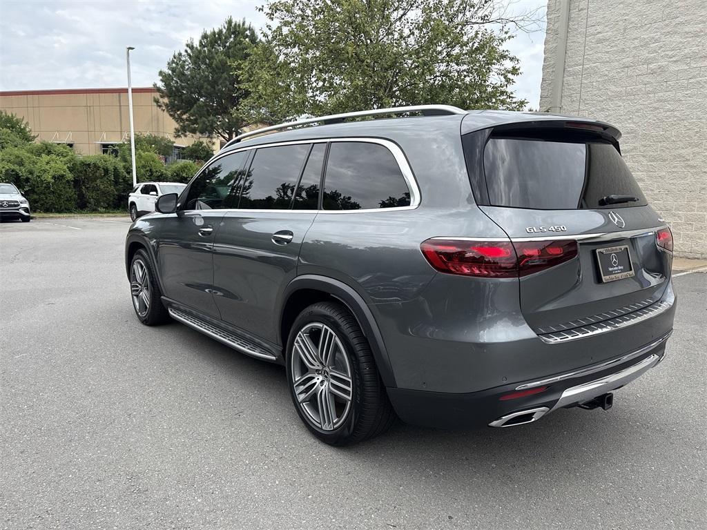 new 2025 Mercedes-Benz GLS 450 car, priced at $99,415