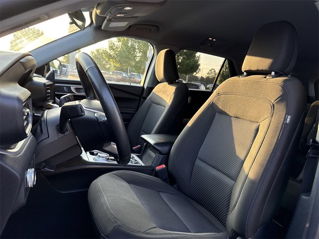 used 2022 Ford Explorer car, priced at $27,000