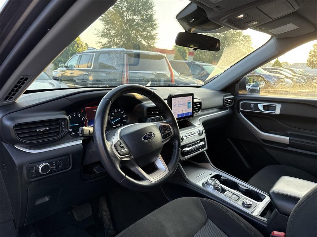 used 2022 Ford Explorer car, priced at $27,000