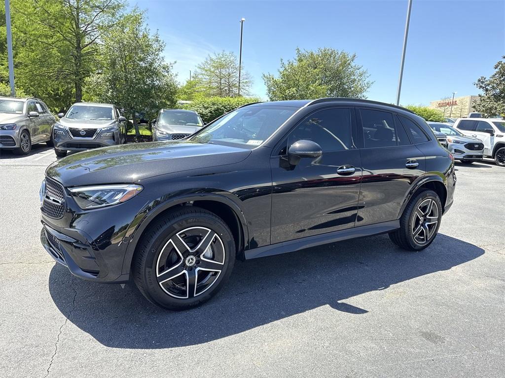 new 2025 Mercedes-Benz GLC 300 car, priced at $59,035
