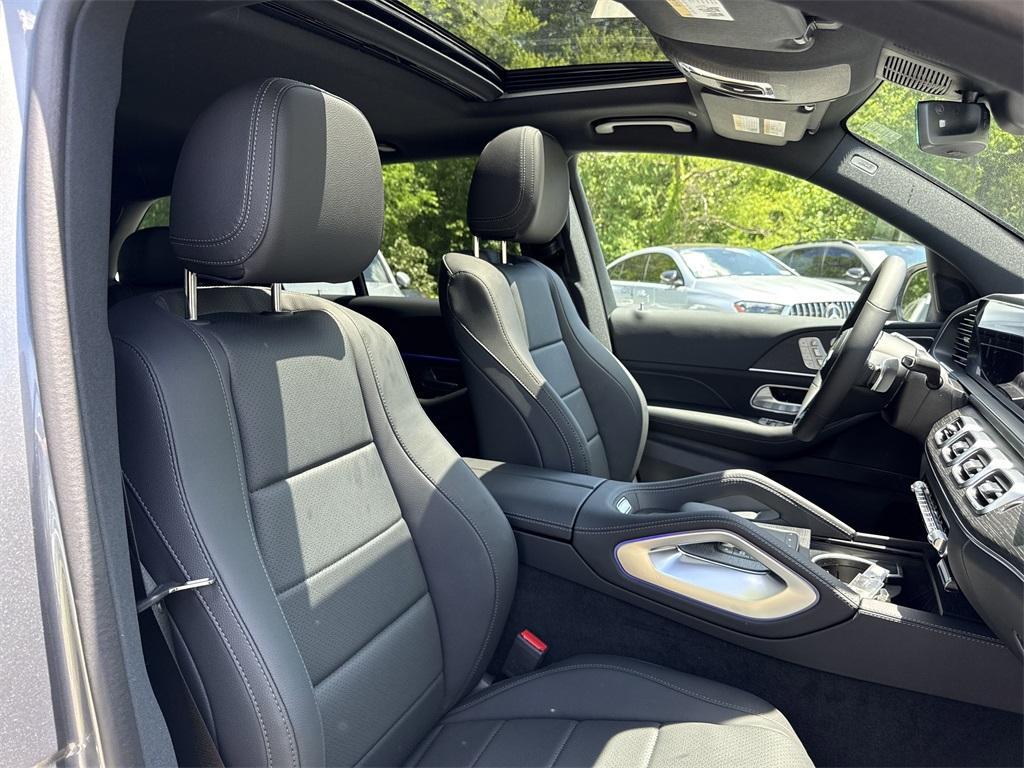 new 2025 Mercedes-Benz GLE 350 car, priced at $70,045
