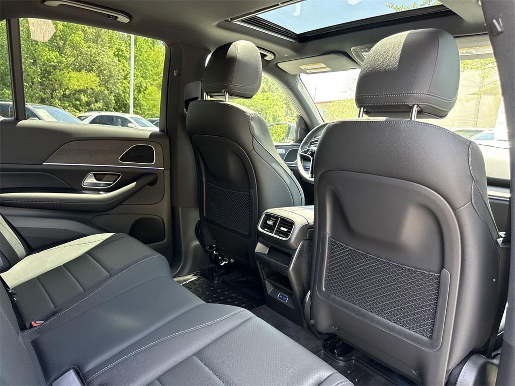 new 2025 Mercedes-Benz GLE 350 car, priced at $70,045