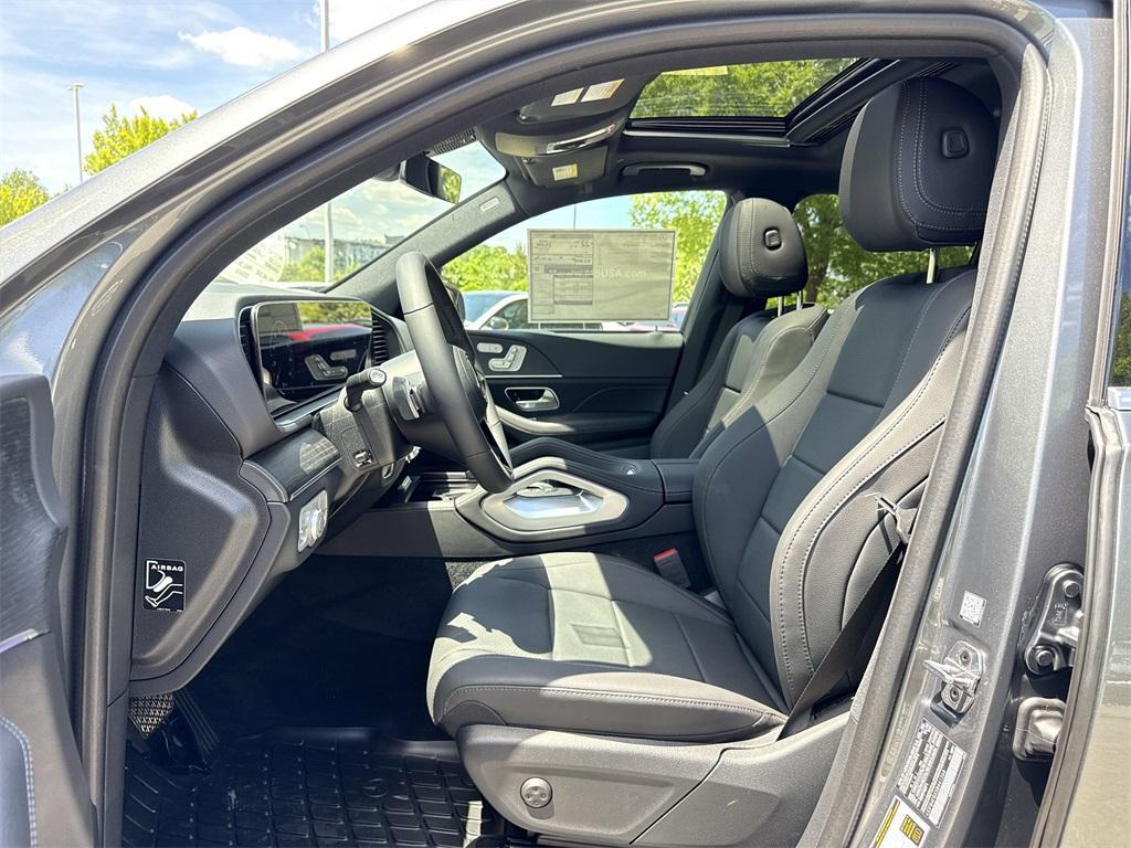 new 2025 Mercedes-Benz GLE 350 car, priced at $70,045