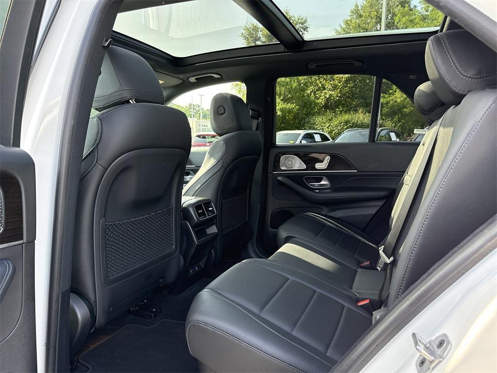 used 2024 Mercedes-Benz GLE 350 car, priced at $52,500