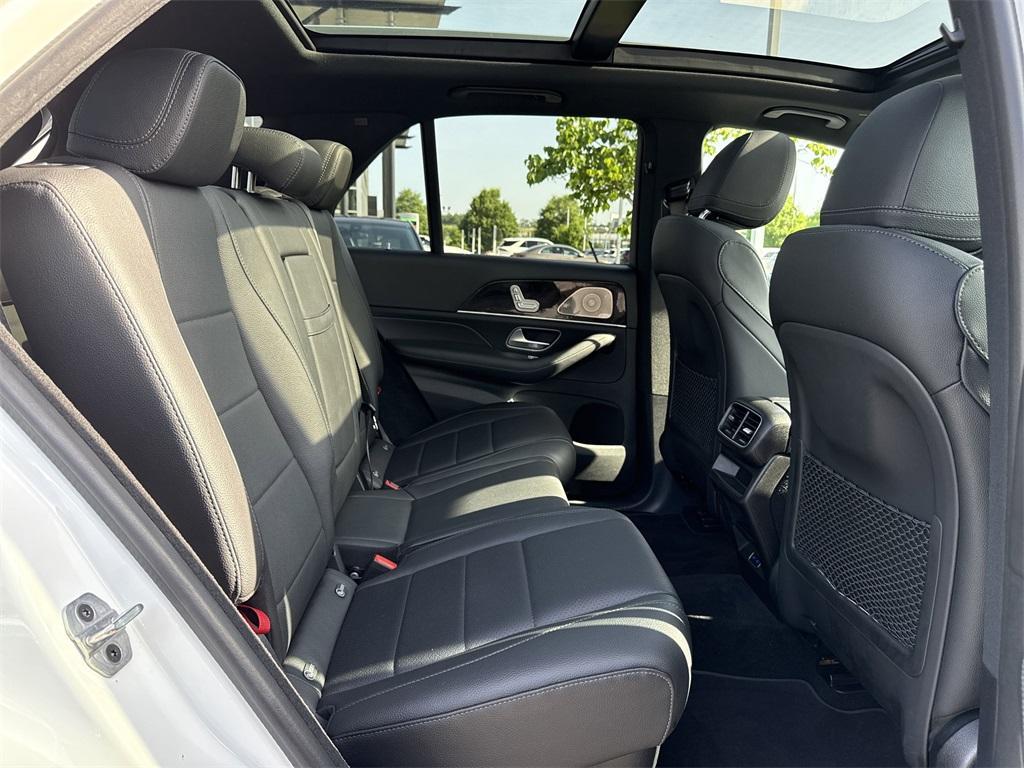 used 2024 Mercedes-Benz GLE 350 car, priced at $52,500