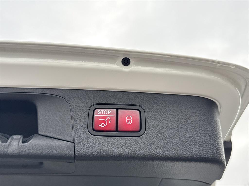 used 2022 Mercedes-Benz GLC 300 car, priced at $27,250