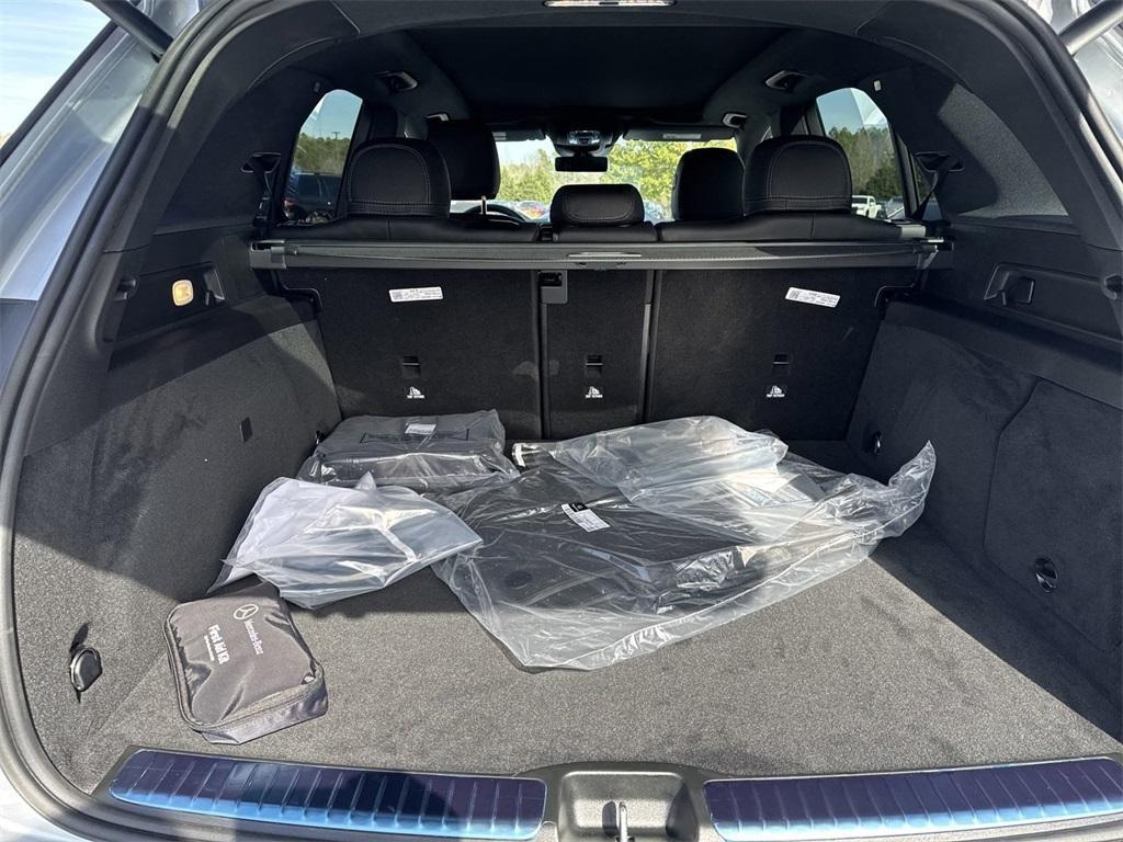 new 2025 Mercedes-Benz GLE 450e car, priced at $77,345