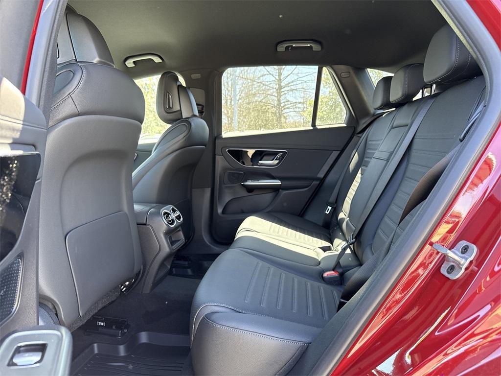 new 2025 Mercedes-Benz GLC 350e car, priced at $69,285