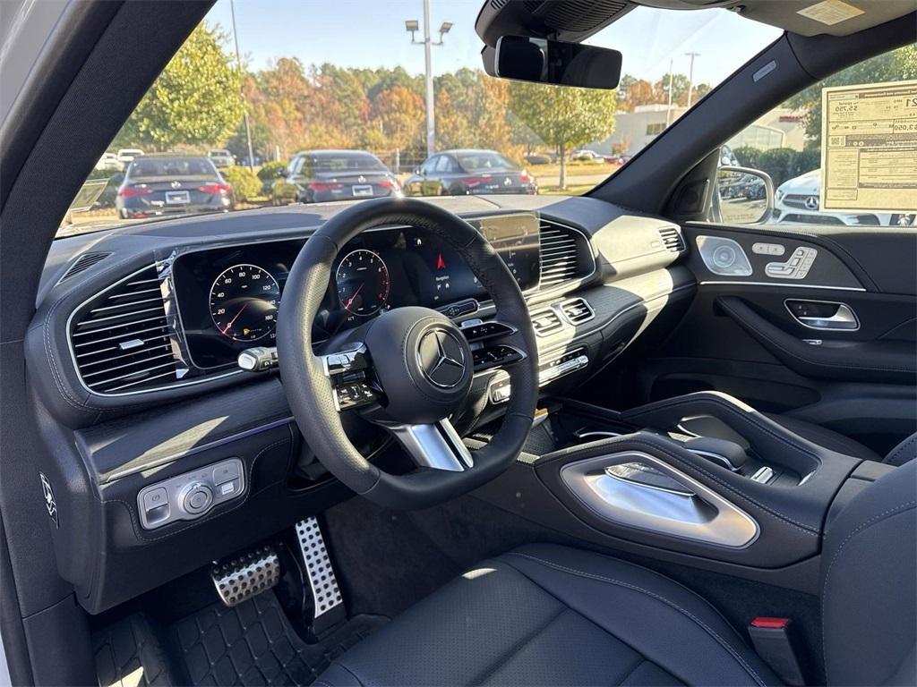 new 2025 Mercedes-Benz GLS 450 car, priced at $101,275