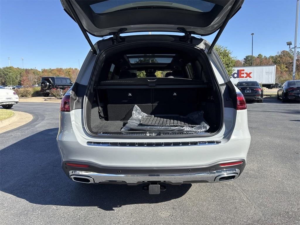 new 2025 Mercedes-Benz GLS 450 car, priced at $101,275