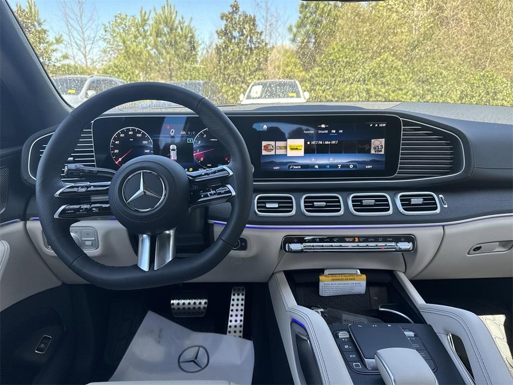 new 2025 Mercedes-Benz GLS 450 car, priced at $98,565