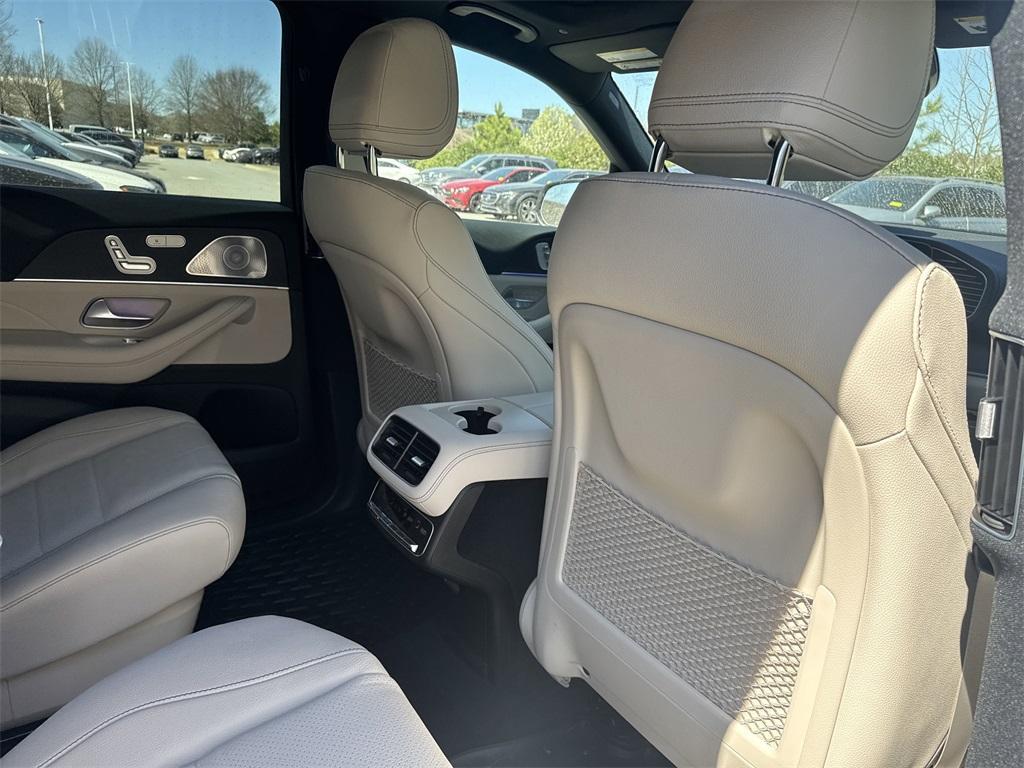 new 2025 Mercedes-Benz GLS 450 car, priced at $98,565
