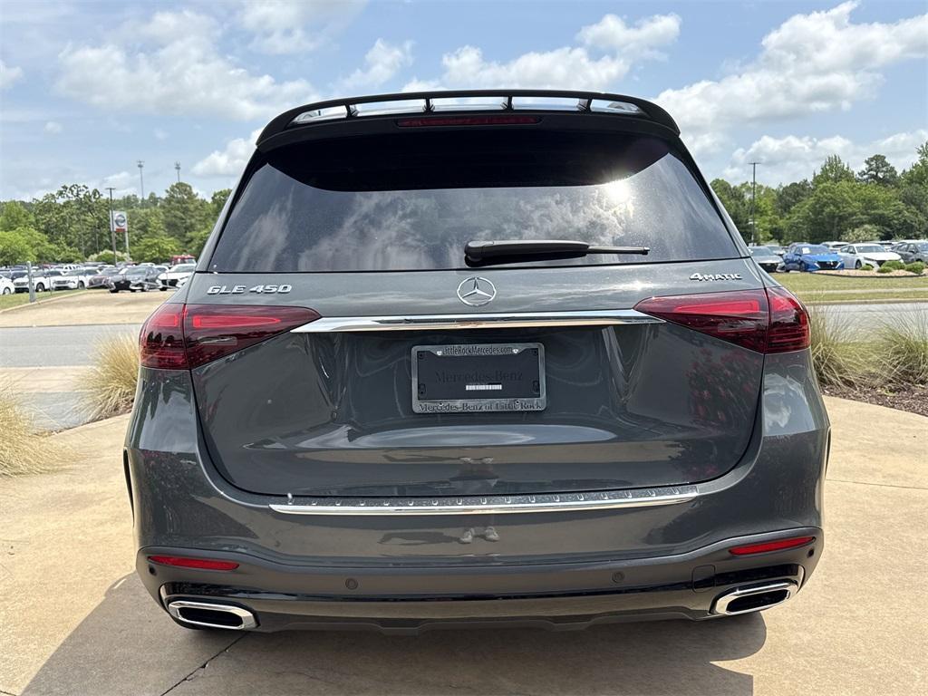 new 2025 Mercedes-Benz GLE 450 car, priced at $88,480