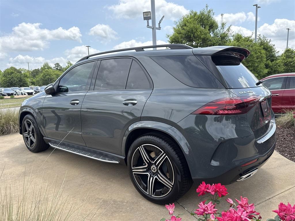 new 2025 Mercedes-Benz GLE 450 car, priced at $88,480