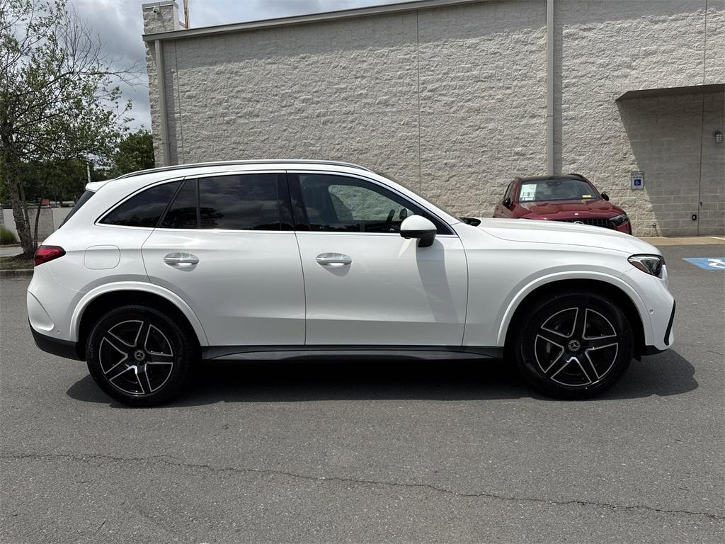 new 2025 Mercedes-Benz GLC 300 car, priced at $58,050