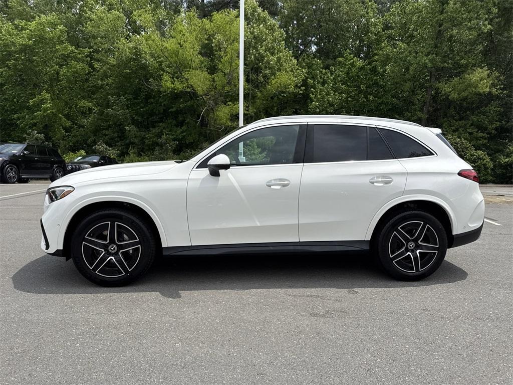 new 2025 Mercedes-Benz GLC 300 car, priced at $58,050