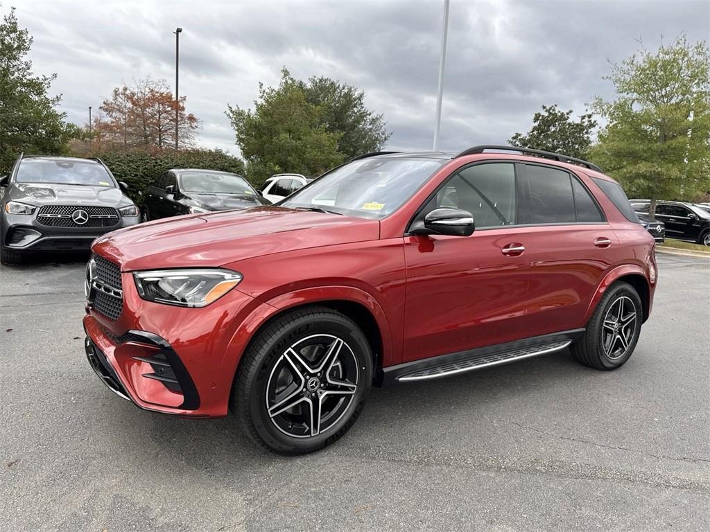 new 2025 Mercedes-Benz GLE 450 car, priced at $87,145