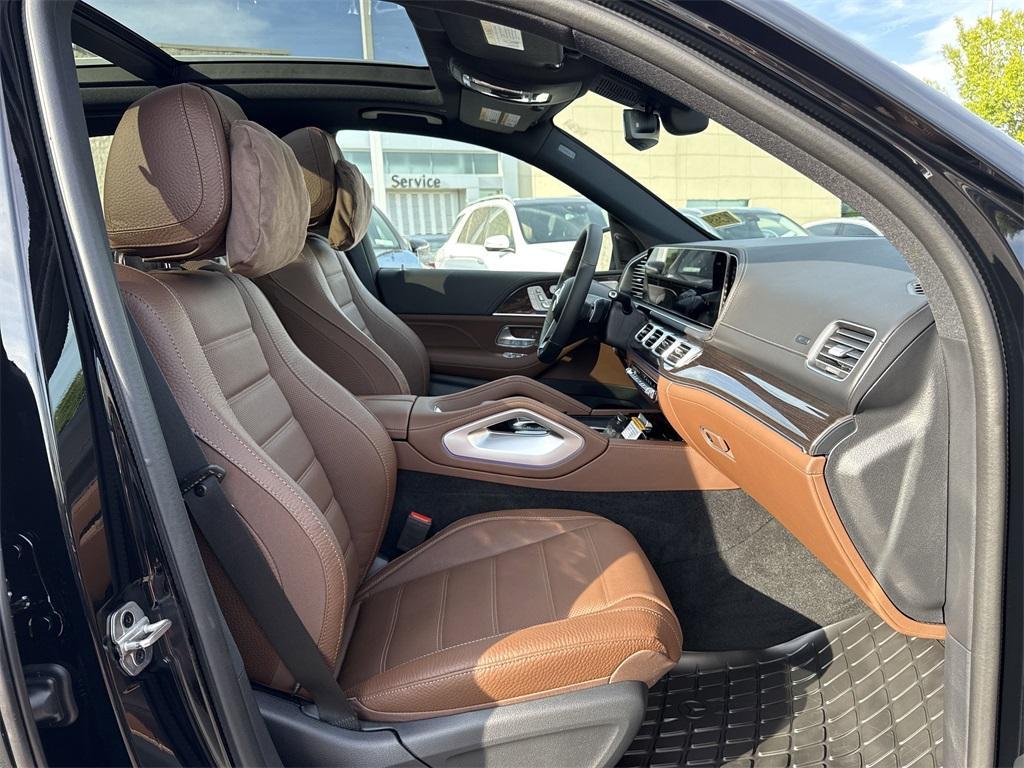 new 2025 Mercedes-Benz GLE 450e car, priced at $88,060